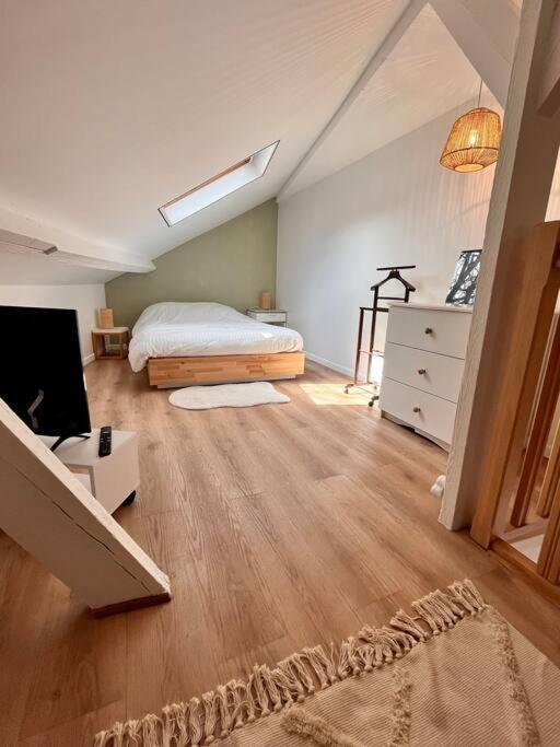 North Cosy House - Douai Centre Apartment Екстериор снимка